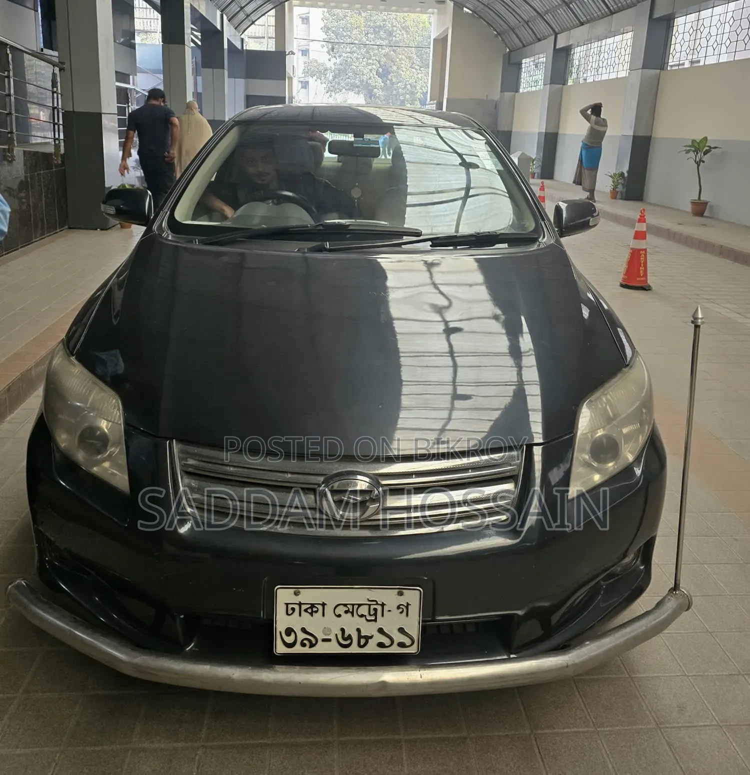 Toyota Corolla 2011 Gray