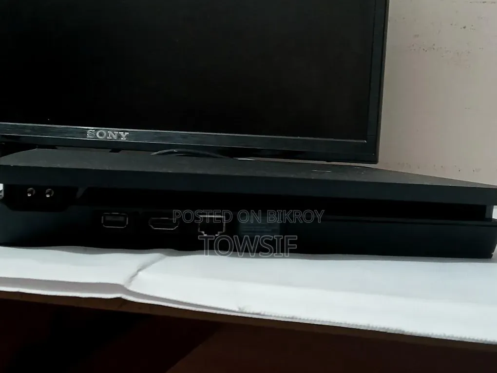 Ps4 Gaming Console