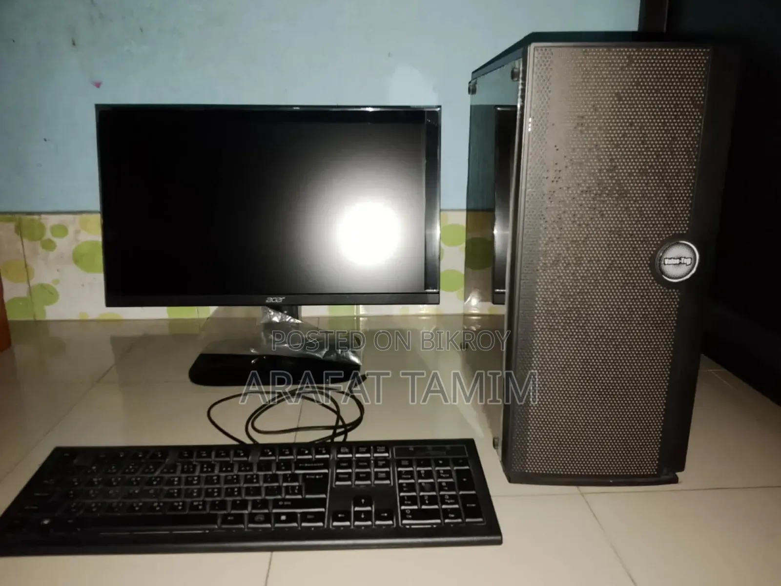 Desktop Computer 8GB AMD Ryzen 5 SSD 128GB