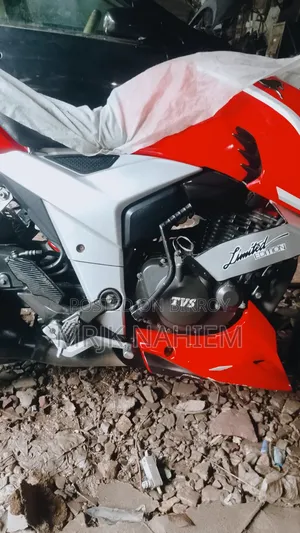 TVS Apache 160 4V 2022