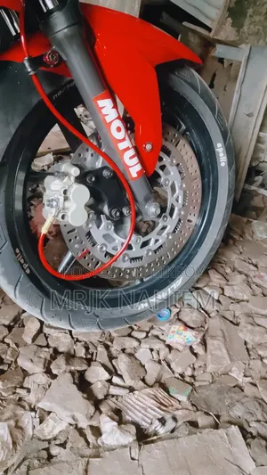 TVS Apache 160 4V 2022
