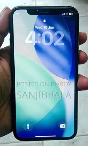 অ্যাপল আইফোন ১১ প্রো ২৫৬ জিবি গোল্ড