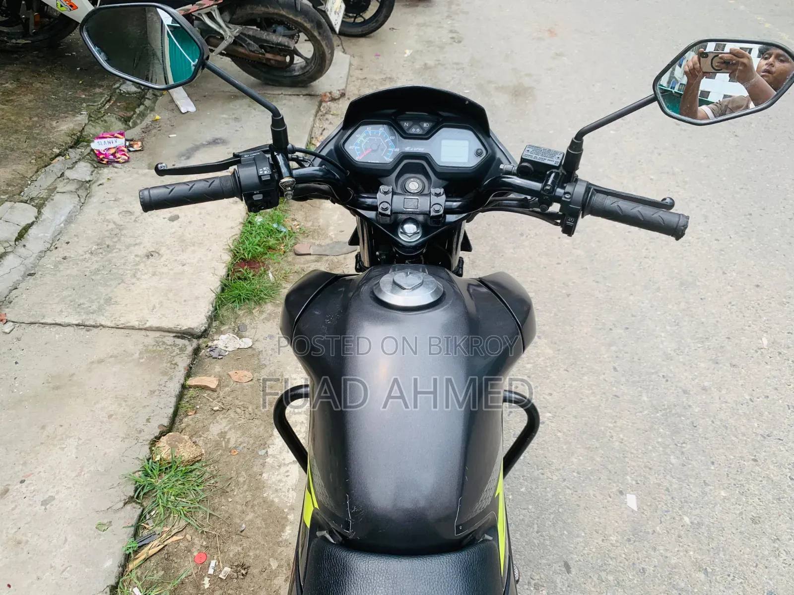 Honda CB 2022 Gray