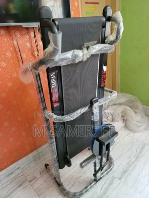 Urgent Sale: সম্পূর্ণ নতুন কন্ডিশনের ম্যানুয়াল ট্র্যাডমিল