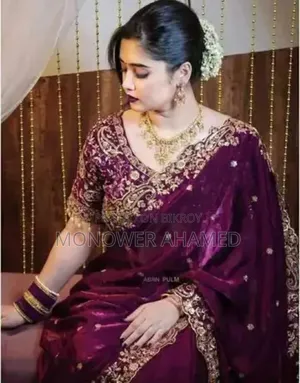 ইন্ডিয়ান জেমিচু ফ্যাব্রিক সিকুয়েন্স এমব্রয়ডারি কাজ করা