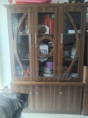 শোকেস/ক্রোকারিজ ওয়াল কেবিনেট