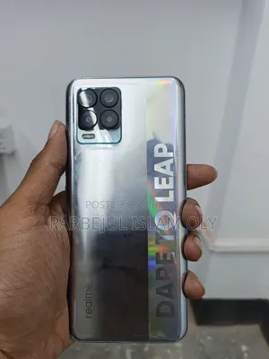 Realme 8 GB Silver