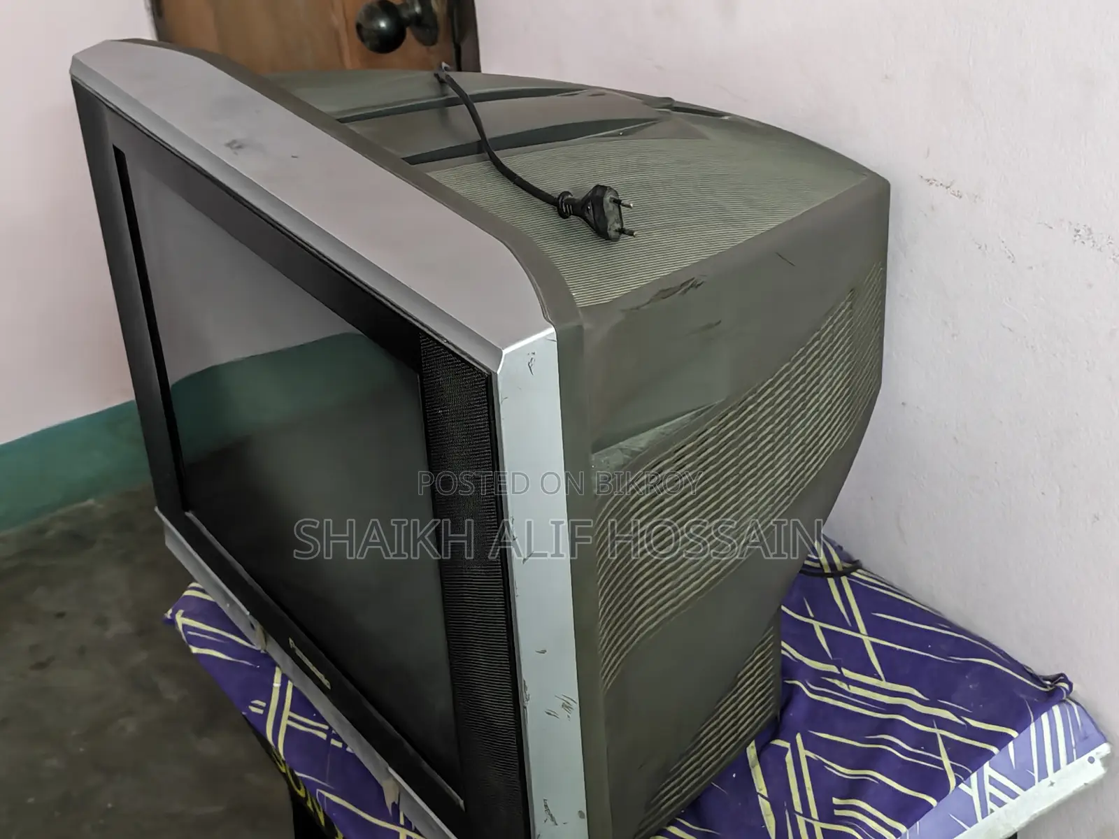 Panasonic 21-inch TV