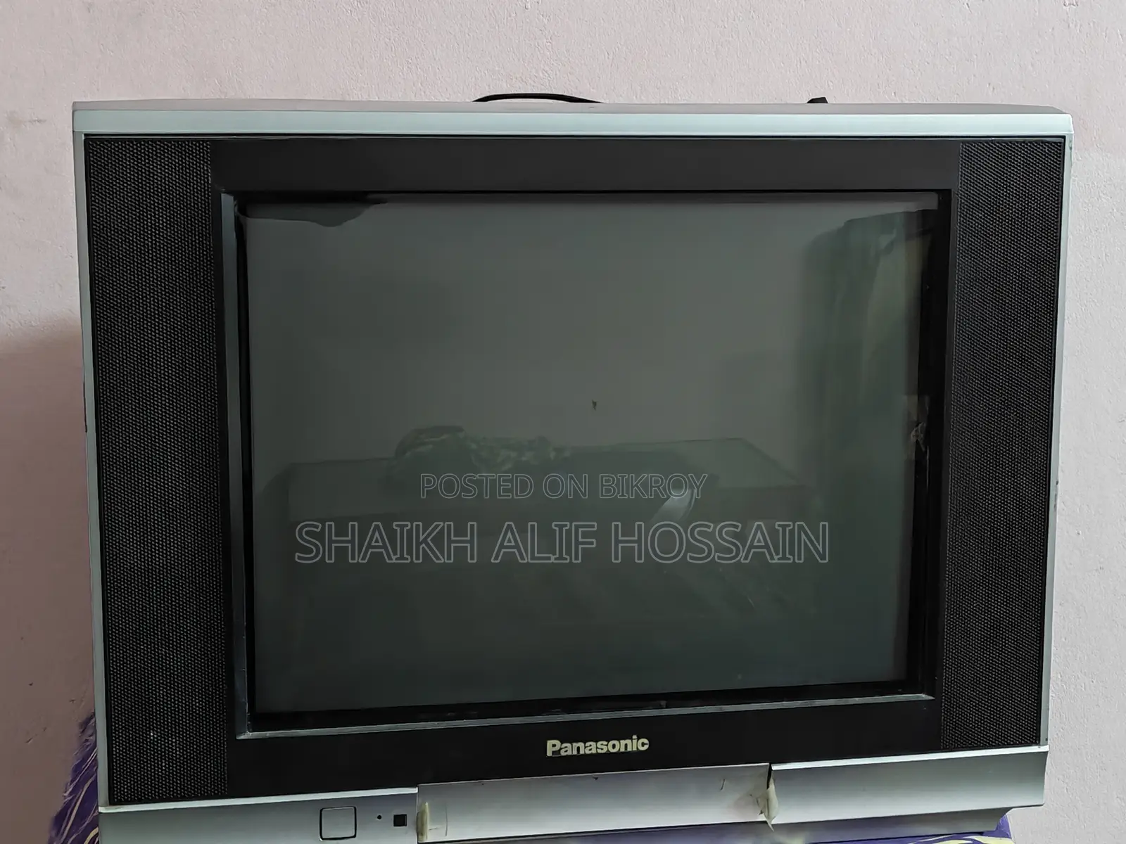 Panasonic 21-inch TV