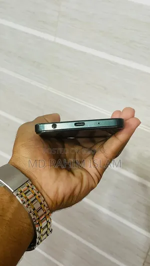 Vivo Y29s 128 GB Silver