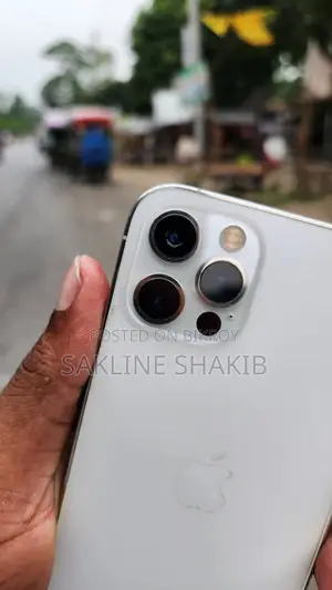 অ্যাপল আইফোন ১২ প্রো ১২৮ জিবি সাদা