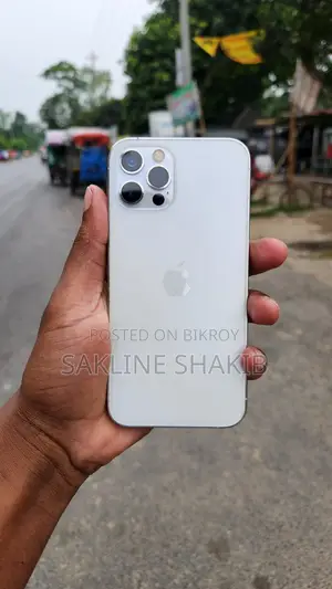 অ্যাপল আইফোন ১২ প্রো ১২৮ জিবি সাদা