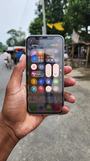 অ্যাপল আইফোন ১২ প্রো ১২৮ জিবি সাদা