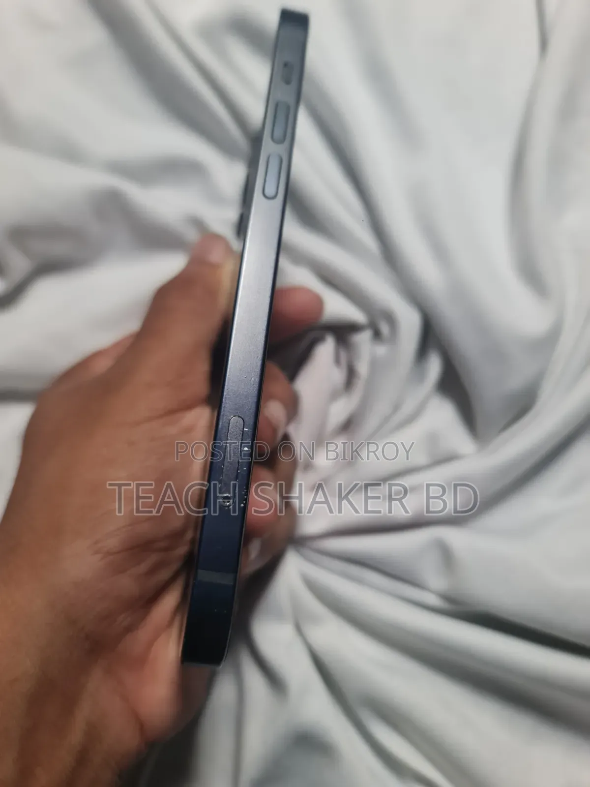 অ্যাপল আইফোন ১২ ১২৮ জিবি নীল