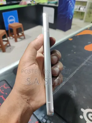 Samsung Galaxy S22 5G 256 GB White
