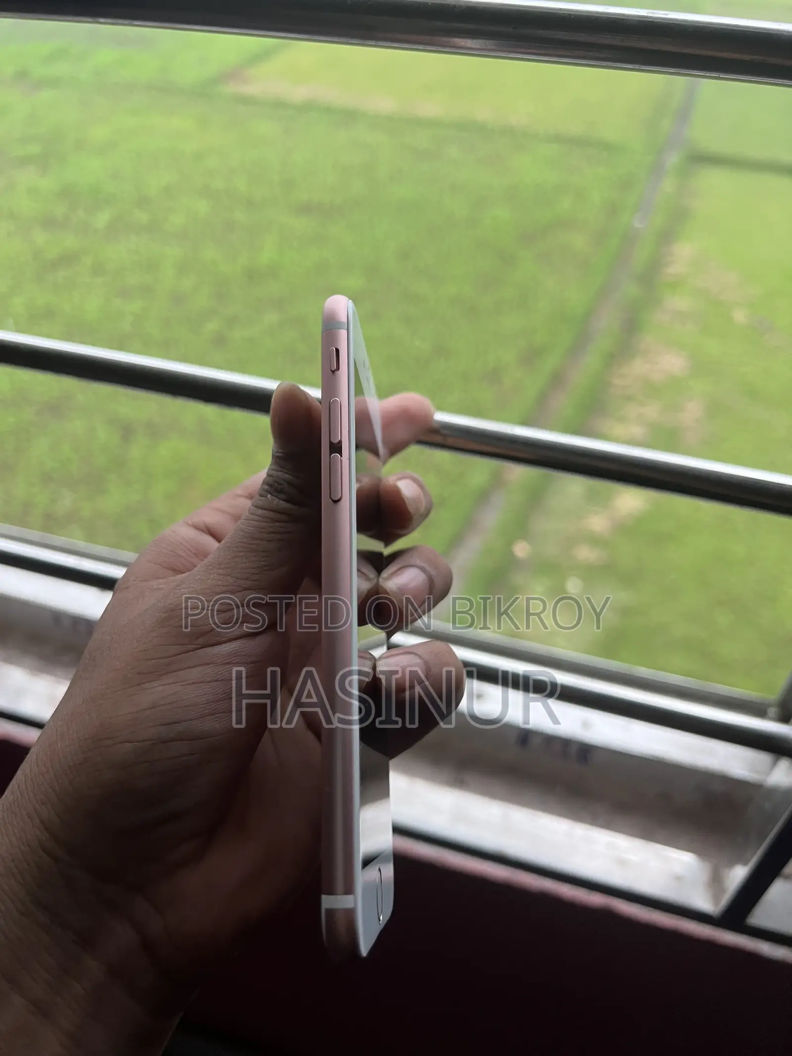 Apple iPhone 6s 64 GB Rose Gold