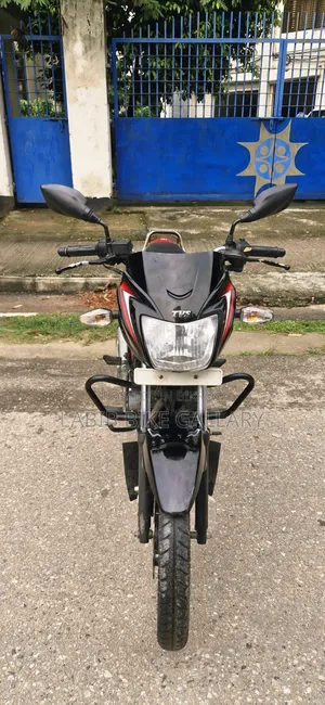 TVS Metro Plus 2019 Orange
