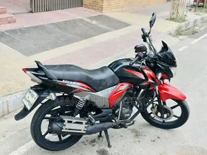 TVS Stryker 125 2018 Black