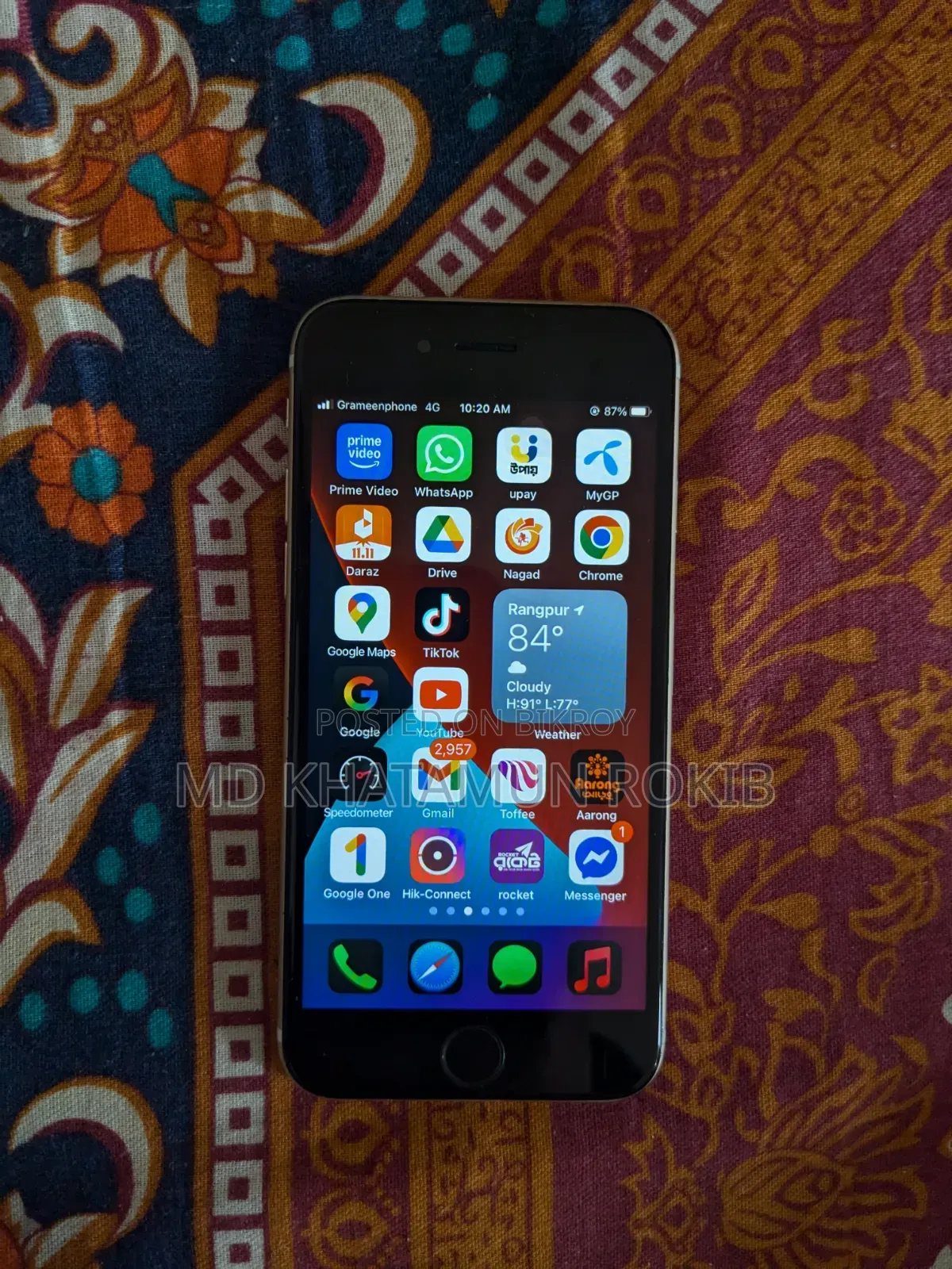 অ্যাপল আইফোন ৬এস ৬৪ জিবি রোজ গোল্ড