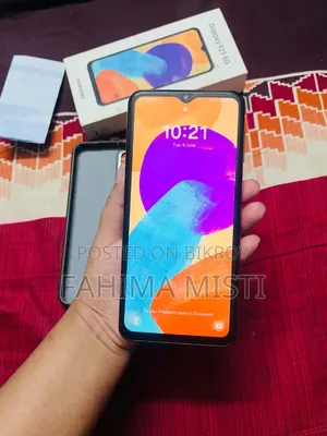 Samsung Galaxy F23 128 GB Orange