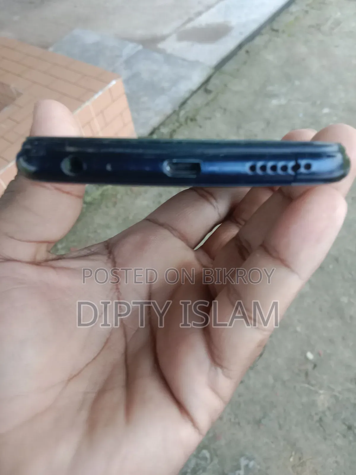 Vivo Y11 ৩২ জিবি ব্লু