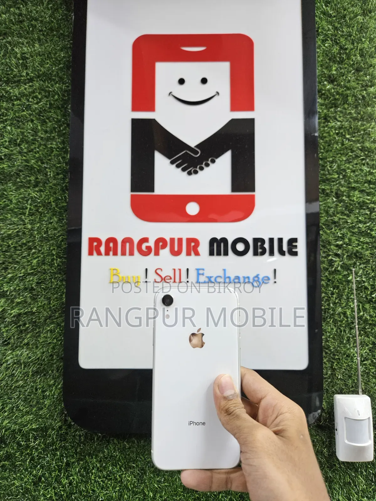 অ্যাপল আইফোন এক্সআর ৬৪ জিবি