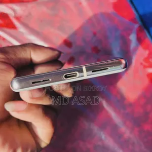 গুগল পিক্সেল ৭ প্রো ১২৮ জিবি ব্রোঞ্জ