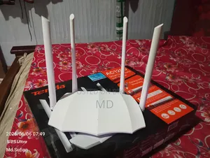 Tenda AC1200 Dual Band Wi-Fi Router