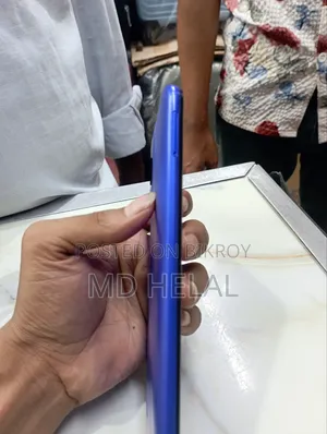 Walton 32 GB Blue