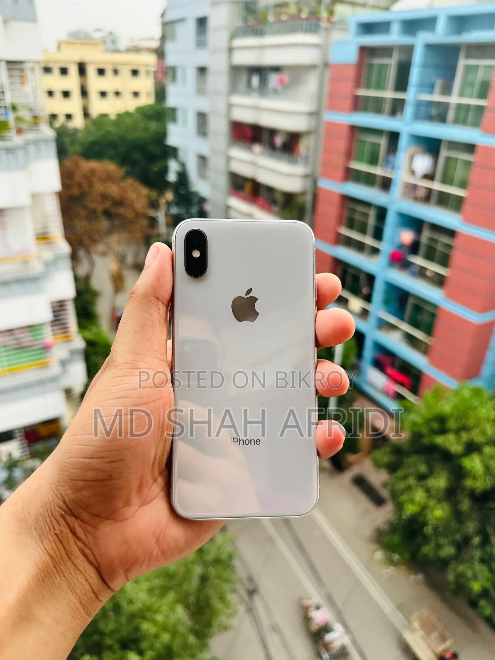 Apple iPhone X 64 GB White