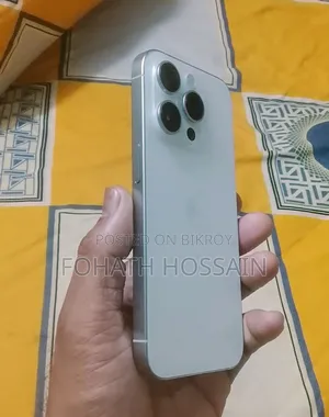 Apple iPhone 15 Pro 128 GB White