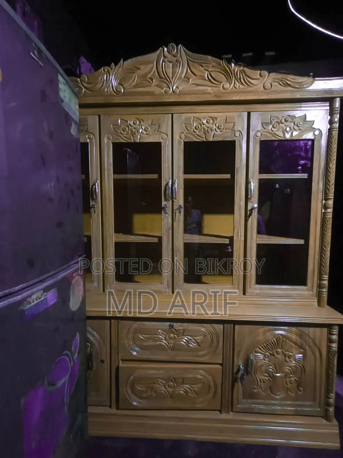 6-Foot Teak Wood Showcase