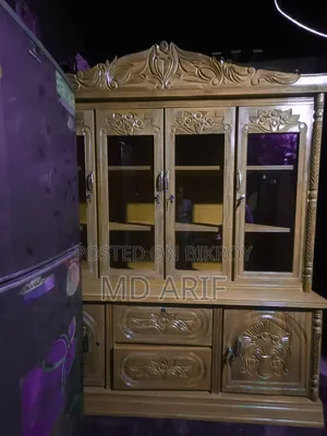 6-Foot Teak Wood Showcase