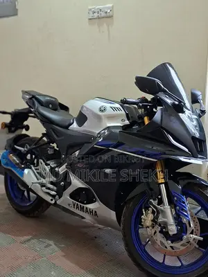Yamaha R1 2026 Black