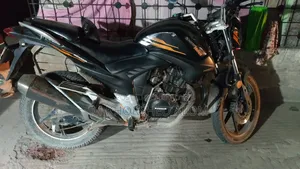 Runner XTREET 150 2018 Black