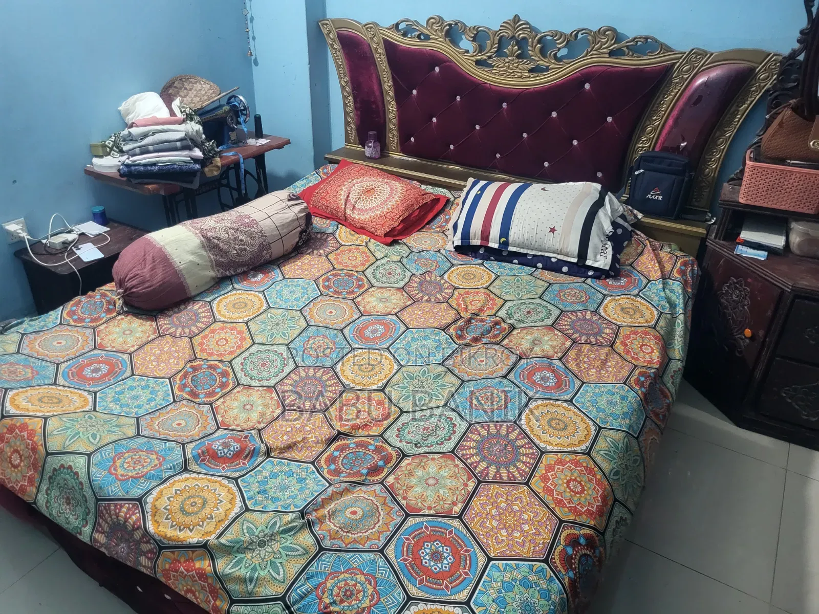 Want to sell very beautiful luxurious bed