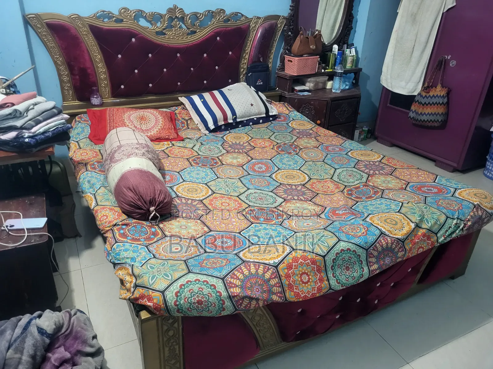 Want to sell very beautiful luxurious bed