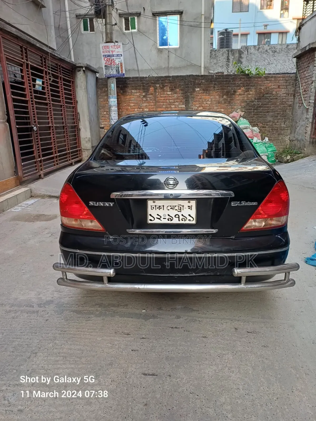 Nissan Sunny 2009 Black
