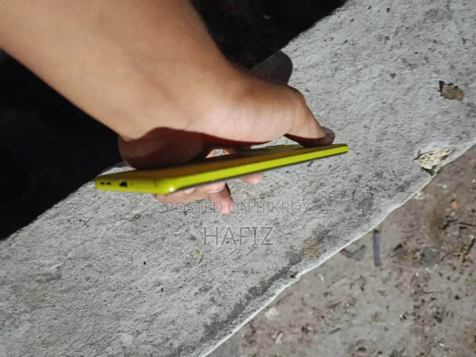 মটোরোলা মটো জি৮৫ ১২৮ জিবি ইয়েলো