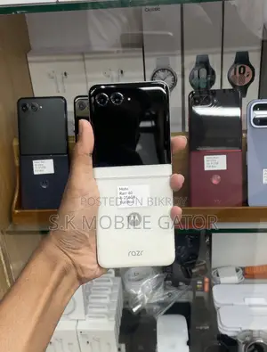Motorola Razr 60 256 GB White