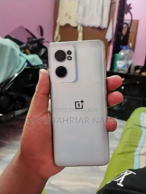 OnePlus Nord CE 2 5G 128 GB White