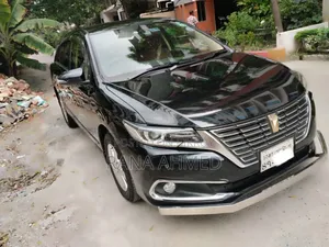 Toyota Premio 2019 Black