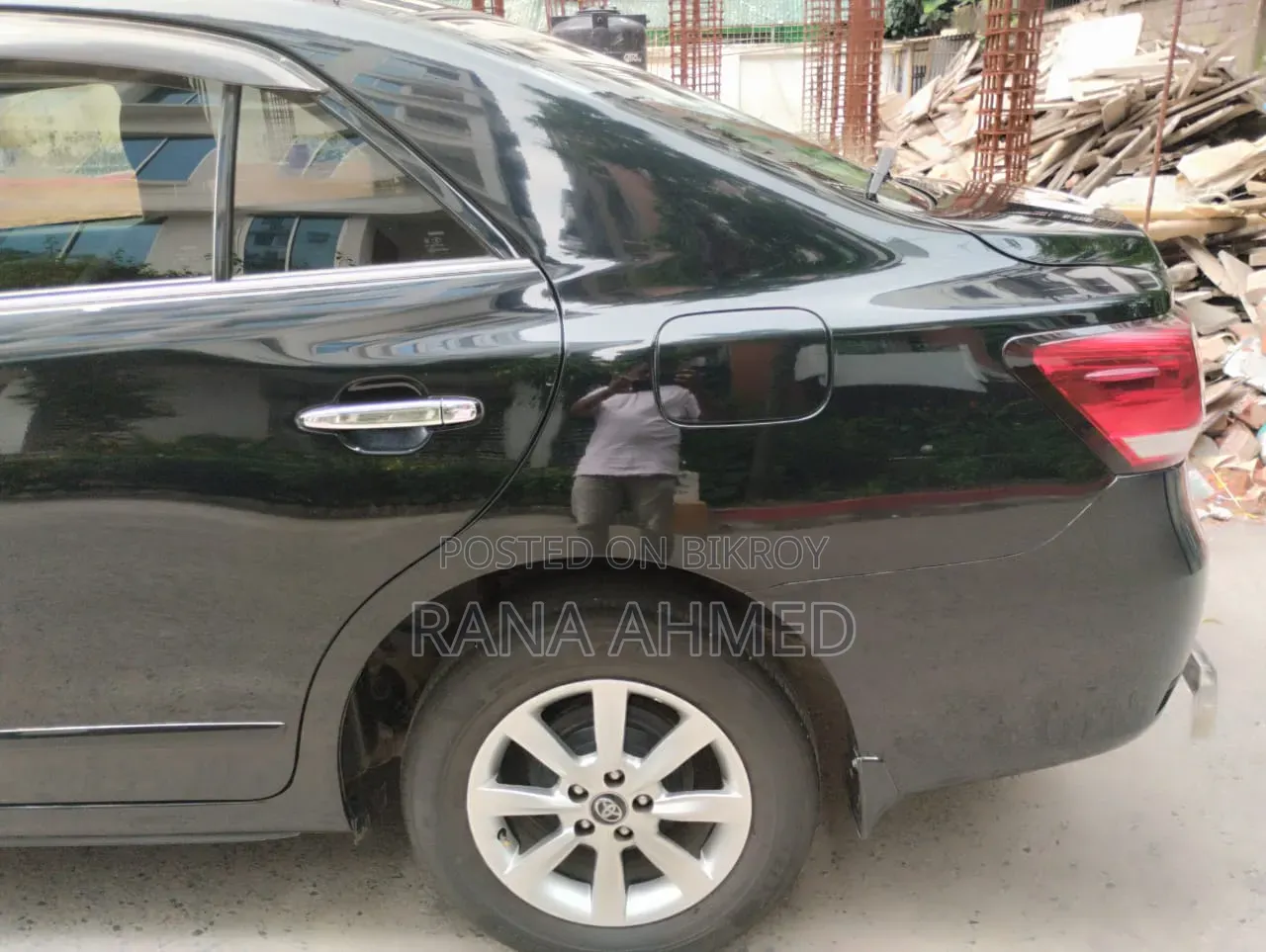 Toyota Premio 2019 Black