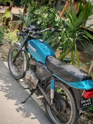 Suzuki 1999 Blue
