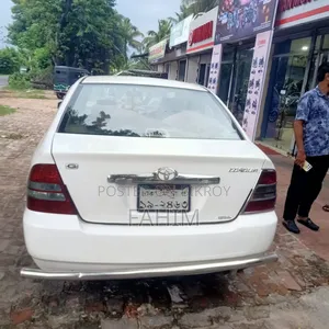 Toyota Corolla 2002 White