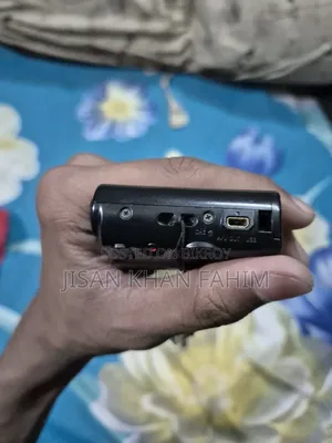 Sony Steadyshot DSC-W810