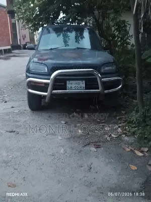 টয়োটা আরএভি৪ ১৯৯৫ কালো