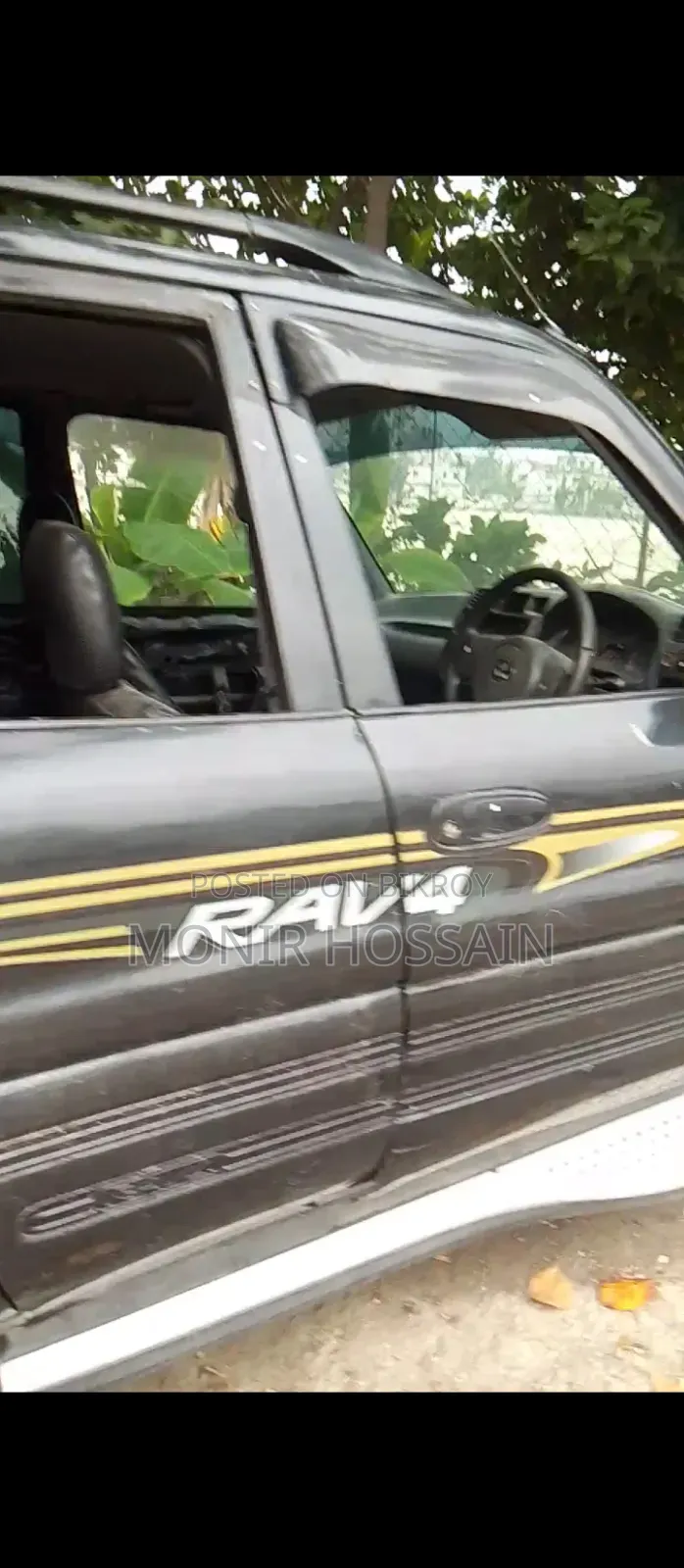 টয়োটা আরএভি৪ ১৯৯৫ কালো