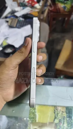 Apple iPhone 16 256 GB White
