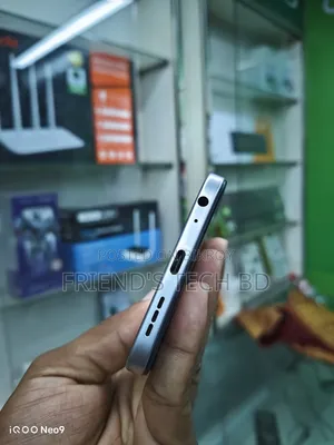 Tecno Spark 40 128 GB Silver